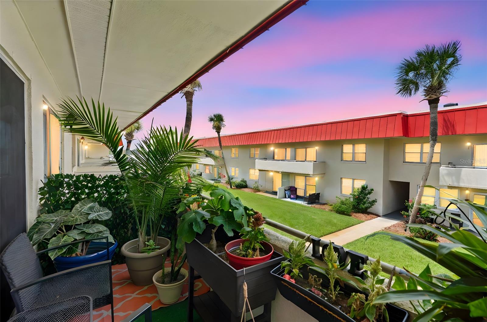 Enjoy waterfront living in this beautifully maintained 2-bedroom, 1-bathroom condo located right on the Intracoastal Waterway. With just under 1,000 square feet, this bright and inviting unit features a tastefully remodeled kitchen with white shaker cabinets, granite countertops, and new appliances. The kitchen and living room boast durable, stylish luxury vinyl flooring, while a 3-year-old A/C unit ensures year-round comfort.
Set in a vibrant, amenity-rich community, residents enjoy three saltwater pools, two waterfront docks for fishing or sunset watching, a game room, shuffleboard courts, and an open courtyard perfect for gathering or relaxing outdoors.
The HOA takes care of it all—water, trash, cable, internet, building insurance, and full maintenance of all amenities—providing truly low-maintenance, resort-style living. Whether you're looking for a full-time residence, vacation getaway, or investment property, this condo offers outstanding value and peace of mind.
Conveniently located near Bellair Plaza and just minutes from the beautiful beaches of Ormond and Daytona, this move-in-ready home delivers the perfect blend of coastal charm, modern upgrades, and a highly desirable location. All information is deemed correct but not guaranteed.