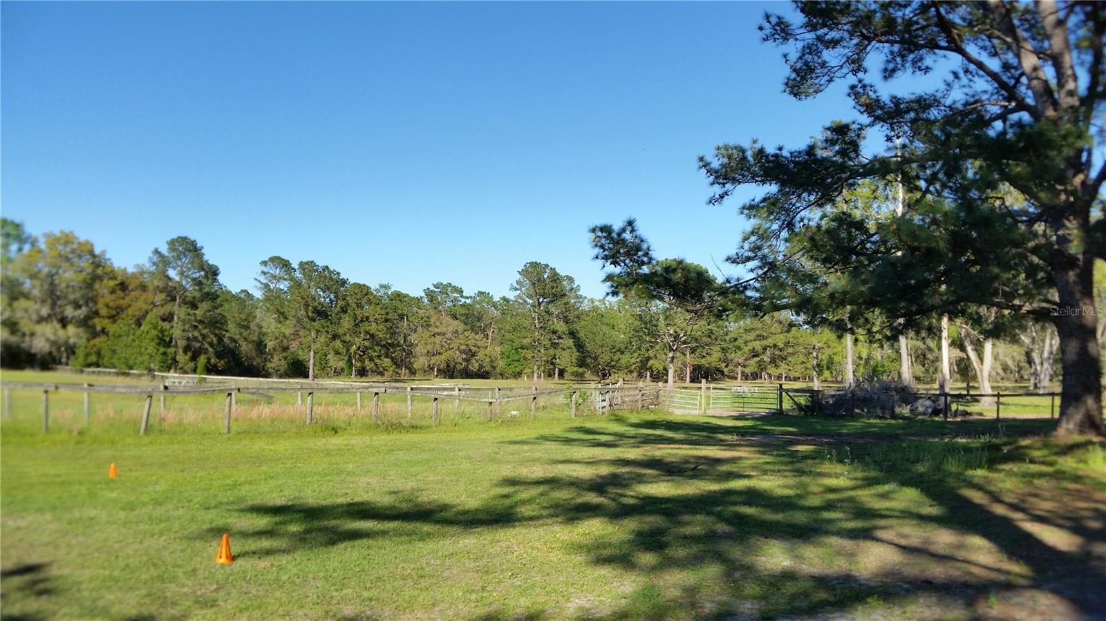 METES AND BOUNDS - Residential