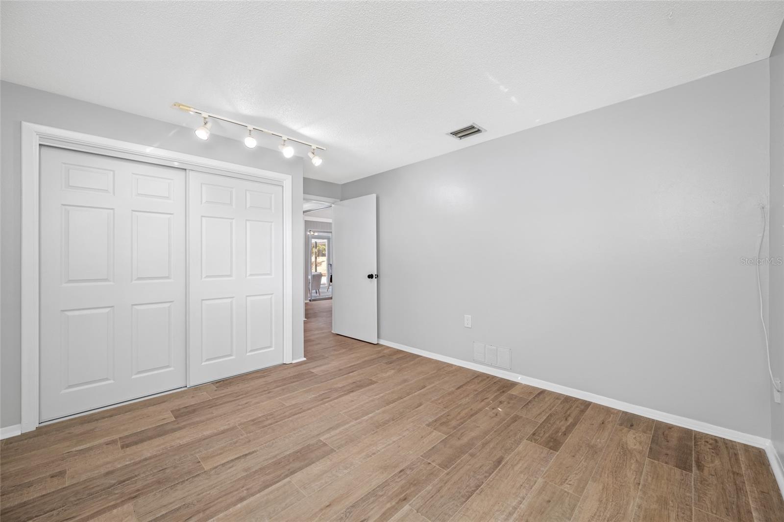 ELDEORO - Residential