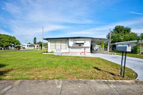 Photo of 76 Liberty Way #5, Palm Harbor, FL 34684 (MLS # W7889833)