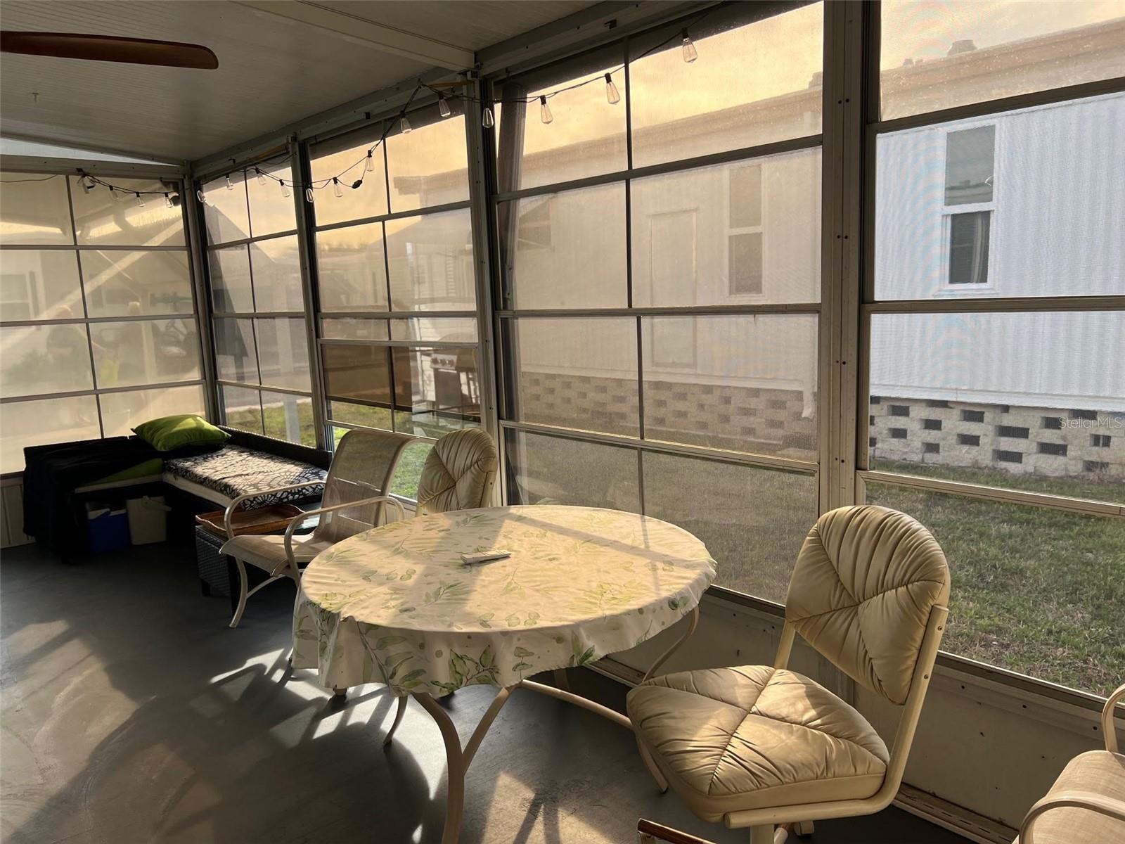 PALM HILL MOBILE HOME PARK UNREC - Residential