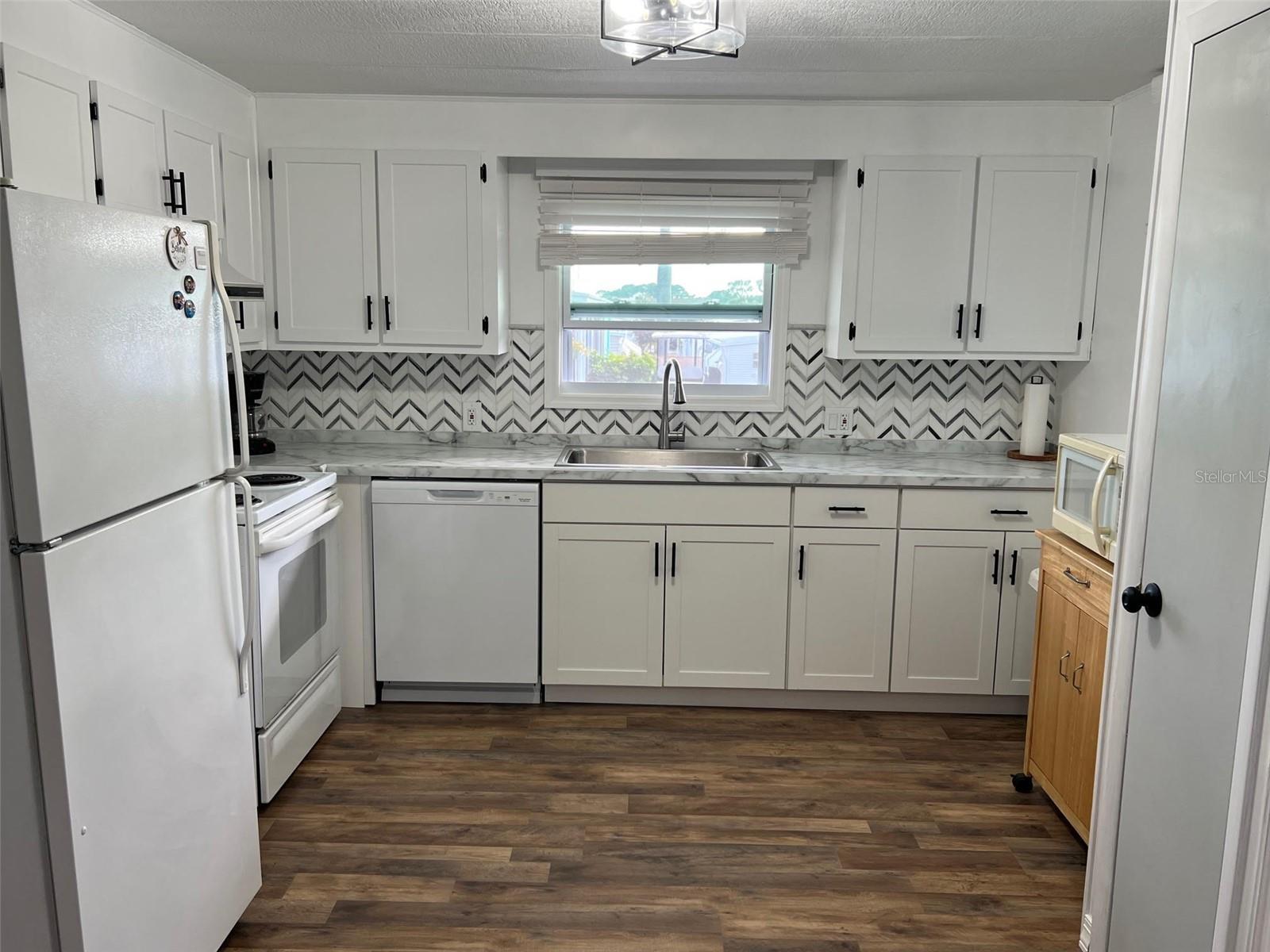 PALM HILL MOBILE HOME PARK UNREC - Residential