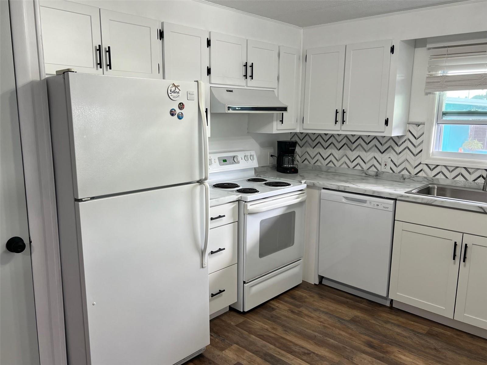 PALM HILL MOBILE HOME PARK UNREC - Residential