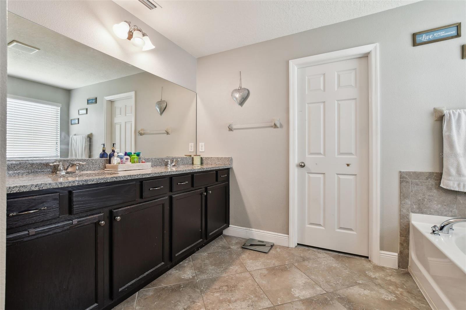 DUPREE LAKES PH 3C-2 - Residential