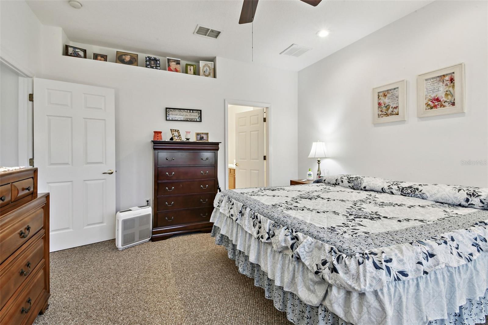 GROVES PH 02 CLUB VILLAS - Residential