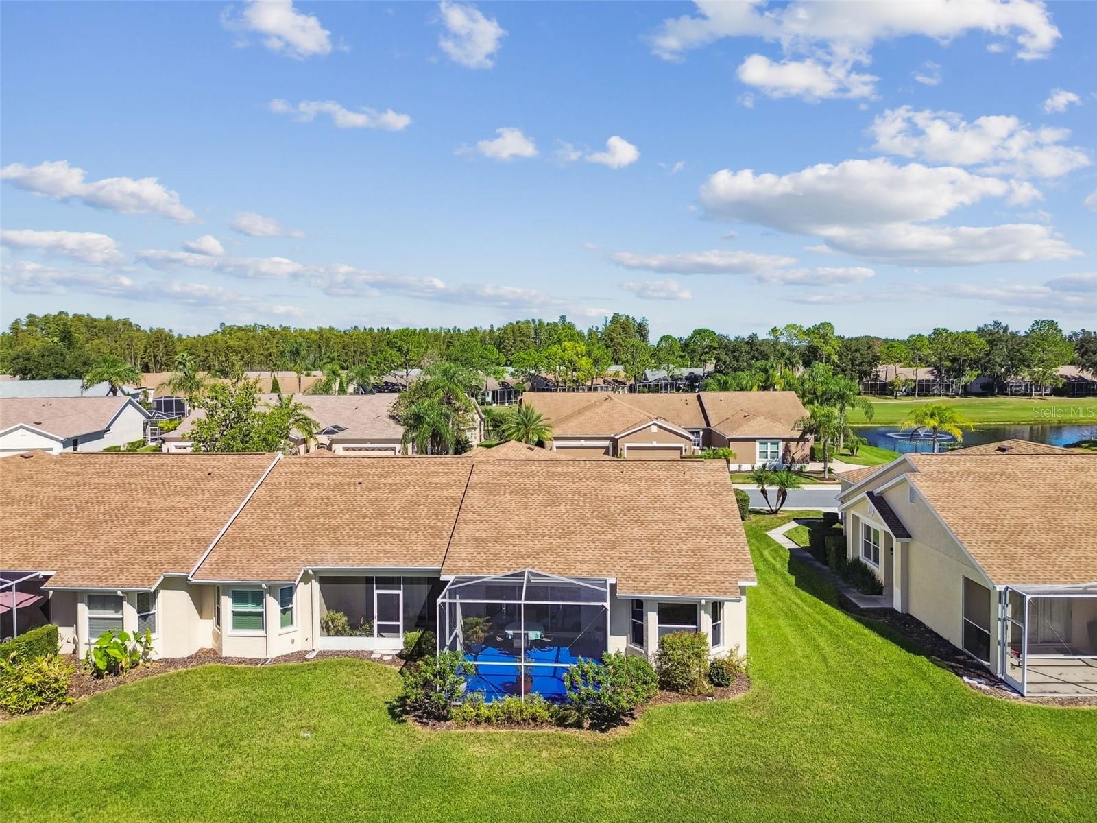 GROVES PH 02 CLUB VILLAS - Residential