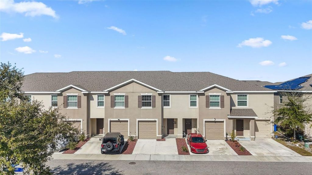 Photo of 710 Barclay Wood Drive, Ruskin, FL 33570 (MLS # TB8473415)