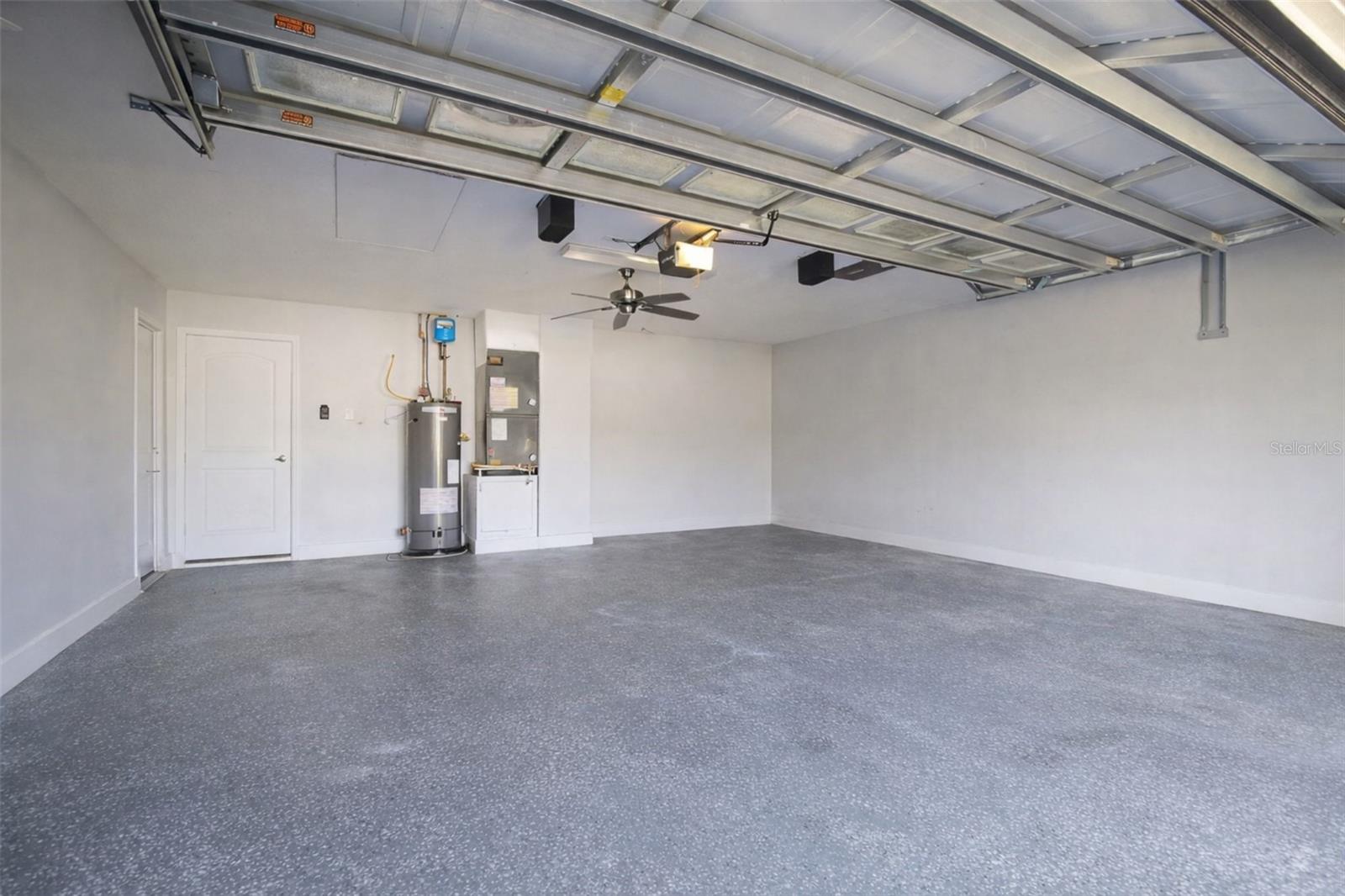 OAK RIDGE ESTATE - Residential