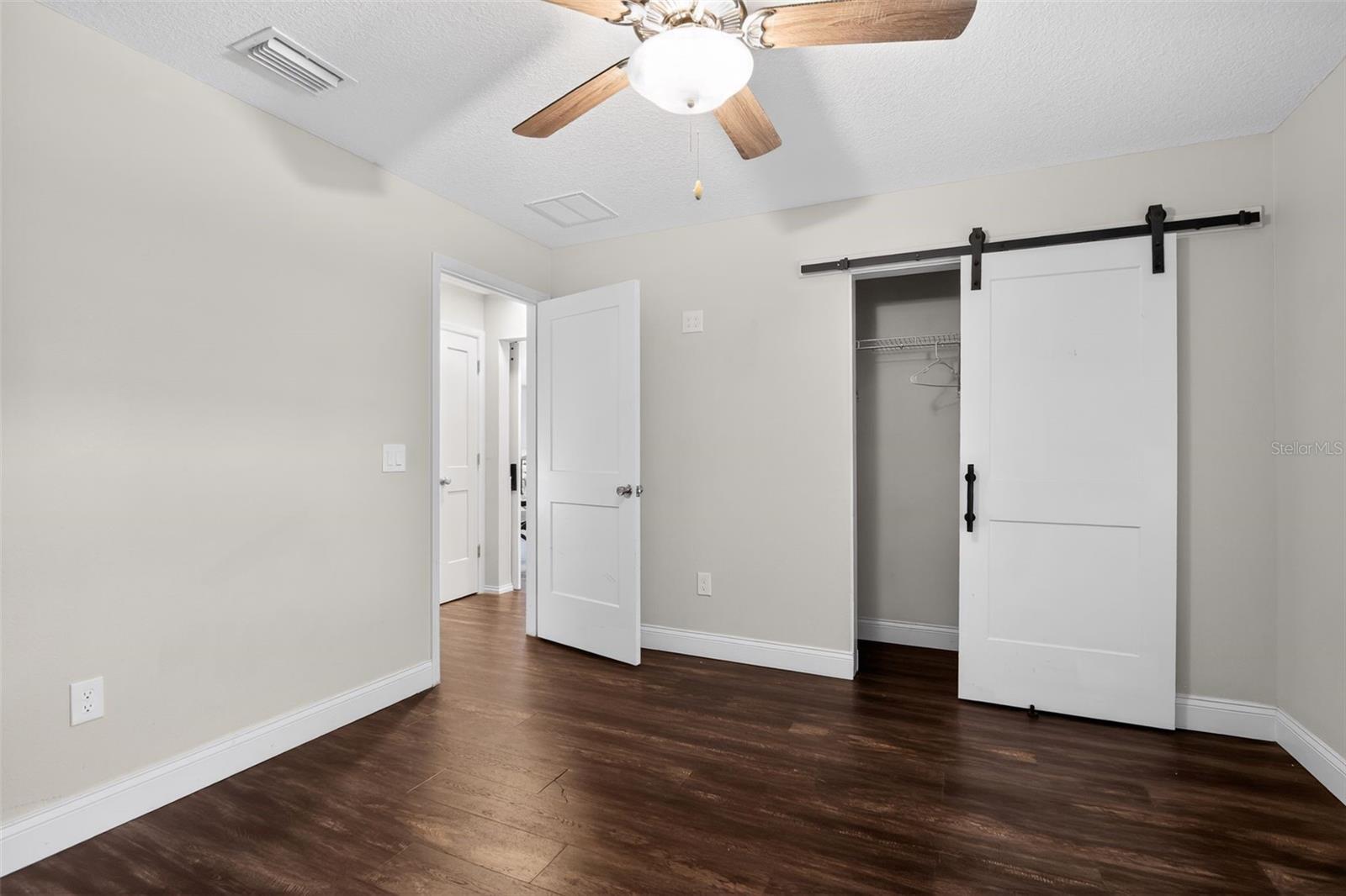 OAK RIDGE ESTATE - Residential