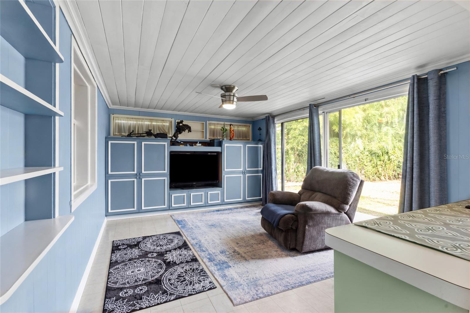 508 VALENCIA ROAD