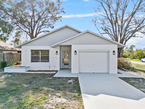 A home in SEBRING