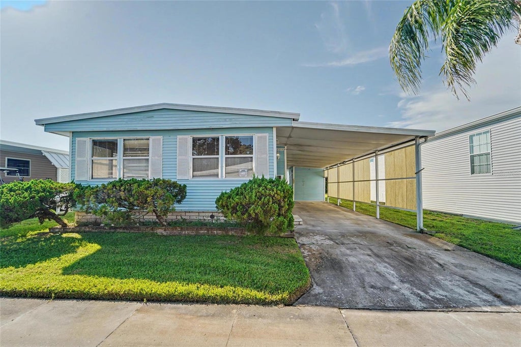 Photo of 1500 County Road 1 #219, Dunedin, FL 34698 (MLS # TB8557328)