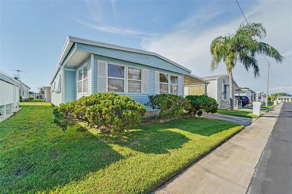 Photo of 1500 County Road 1 #219, Dunedin, FL 34698 (MLS # TB8557328)