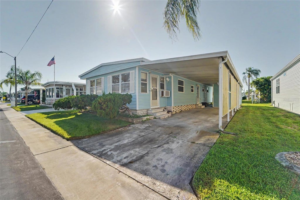Photo of 1500 County Road 1 #219, Dunedin, FL 34698 (MLS # TB8557328)
