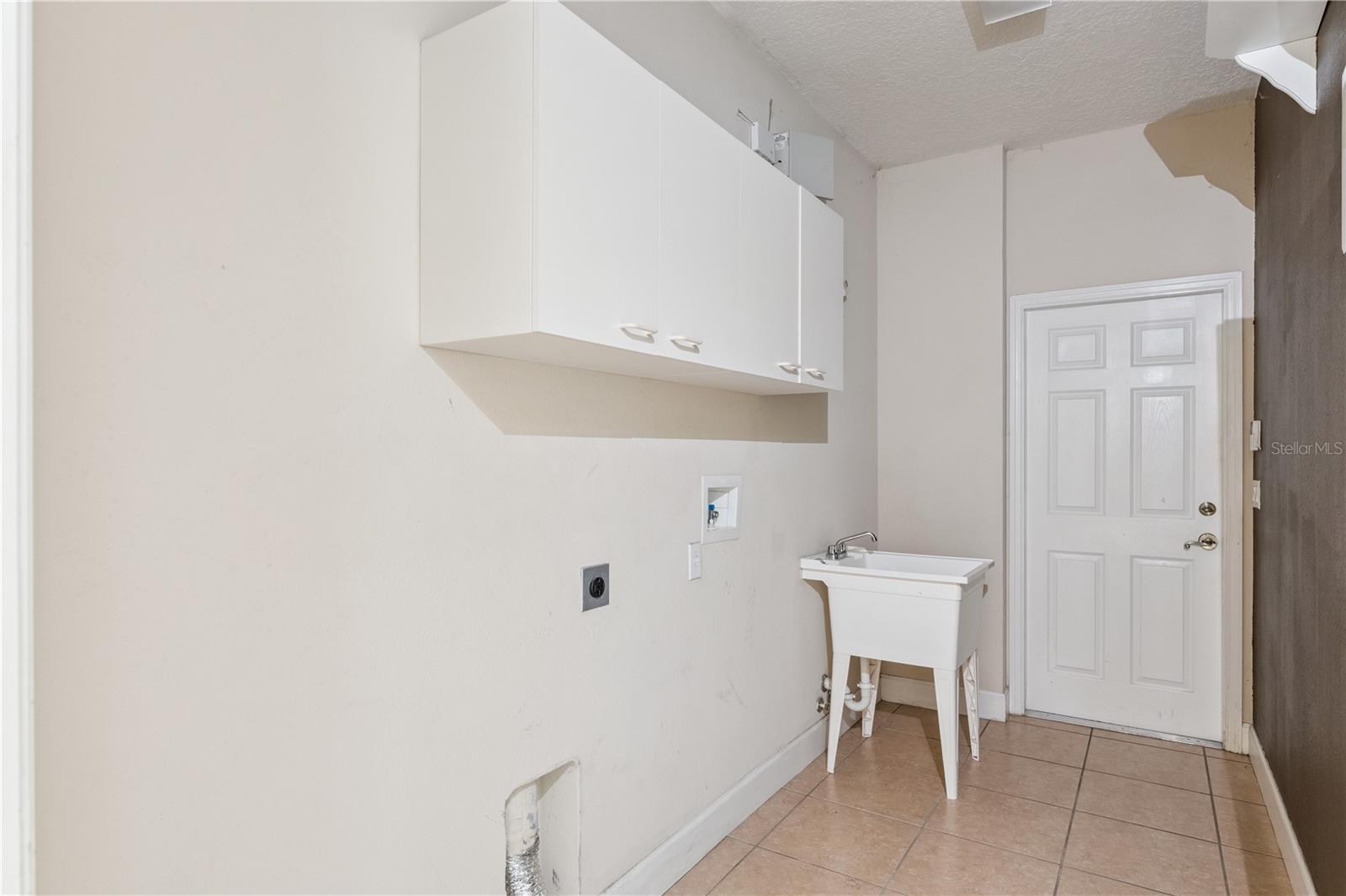 LIVE OAK RESERVE UNIT THREE - Residential