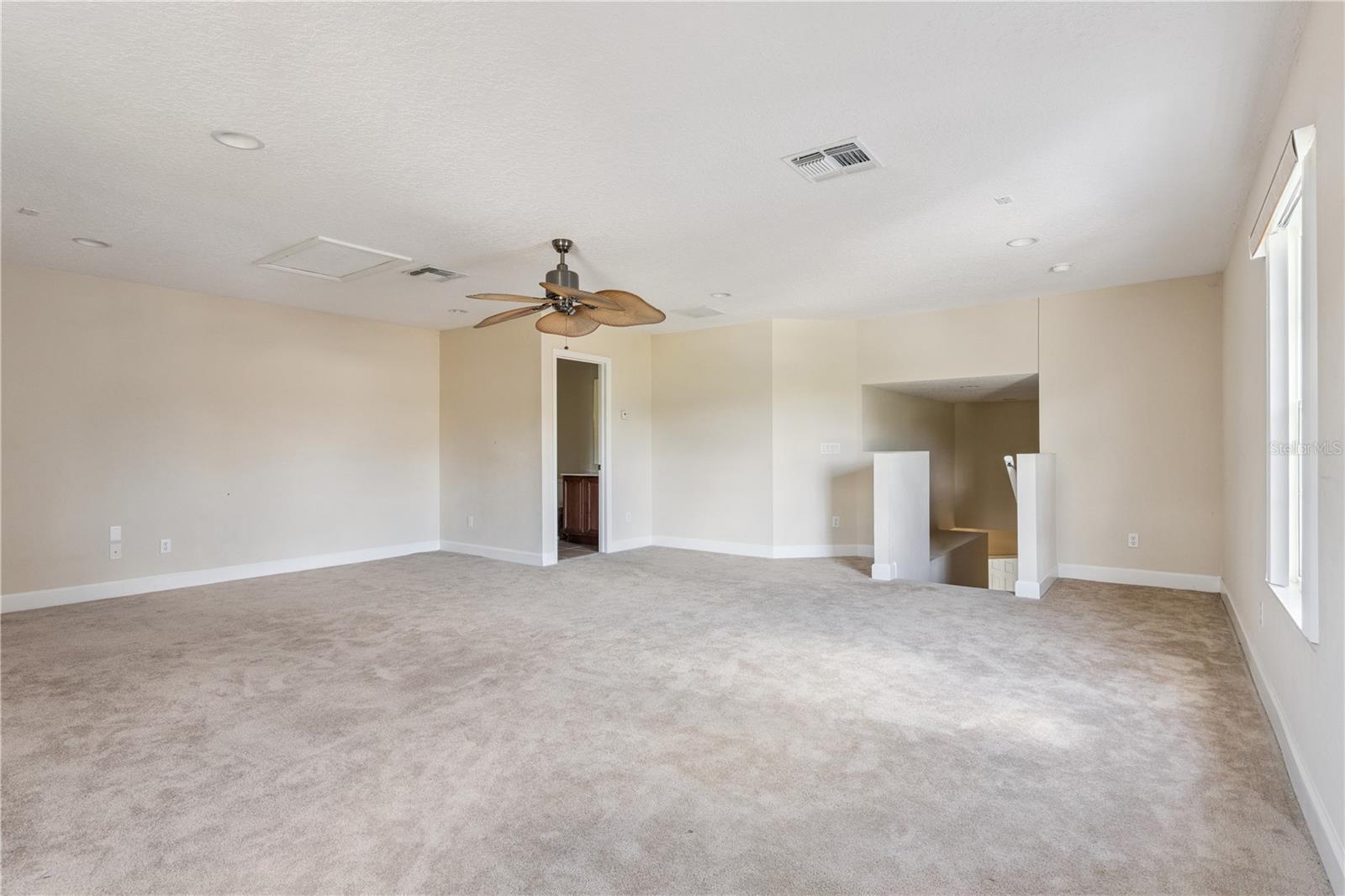 LIVE OAK RESERVE UNIT THREE - Residential