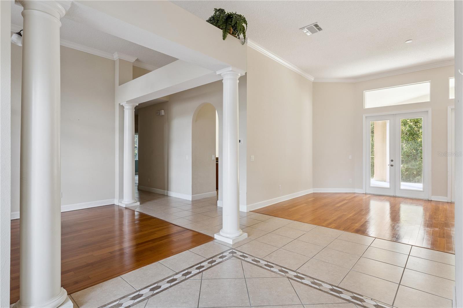 LIVE OAK RESERVE UNIT THREE - Residential