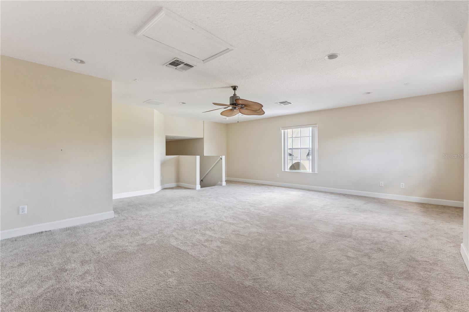 LIVE OAK RESERVE UNIT THREE - Residential