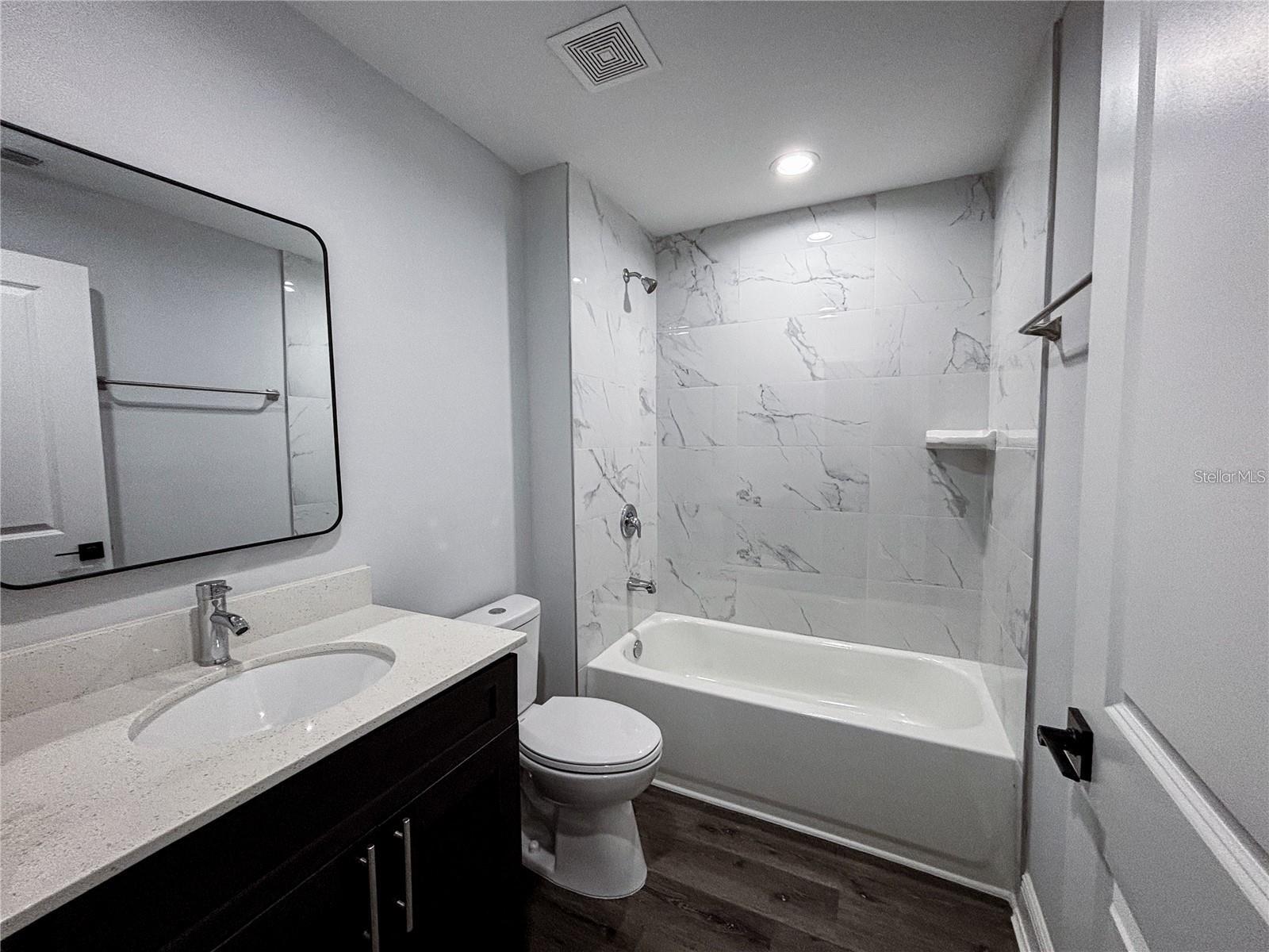 ORANGE BLOSSOM ESTATE - Residential Lease