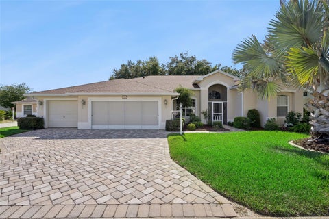 Photo of 20647 Prince Ranier Place, Leesburg, FL 34748 (MLS # G5115452)