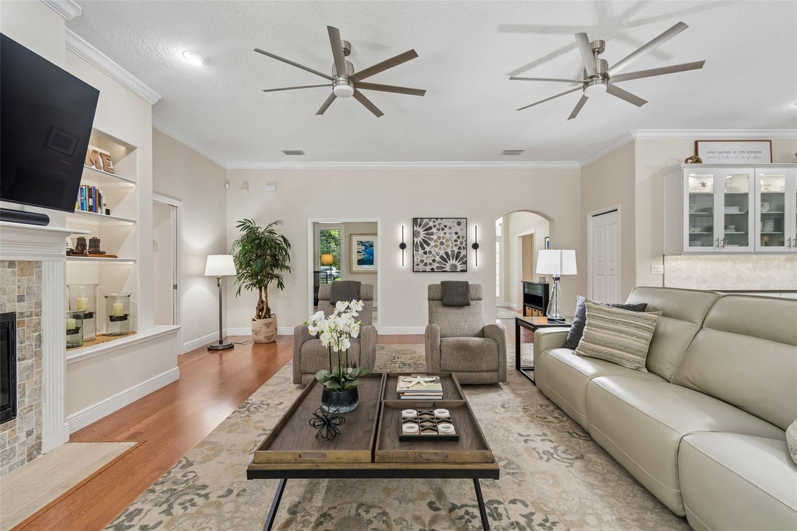 PINE CREST ESTATES - Residential