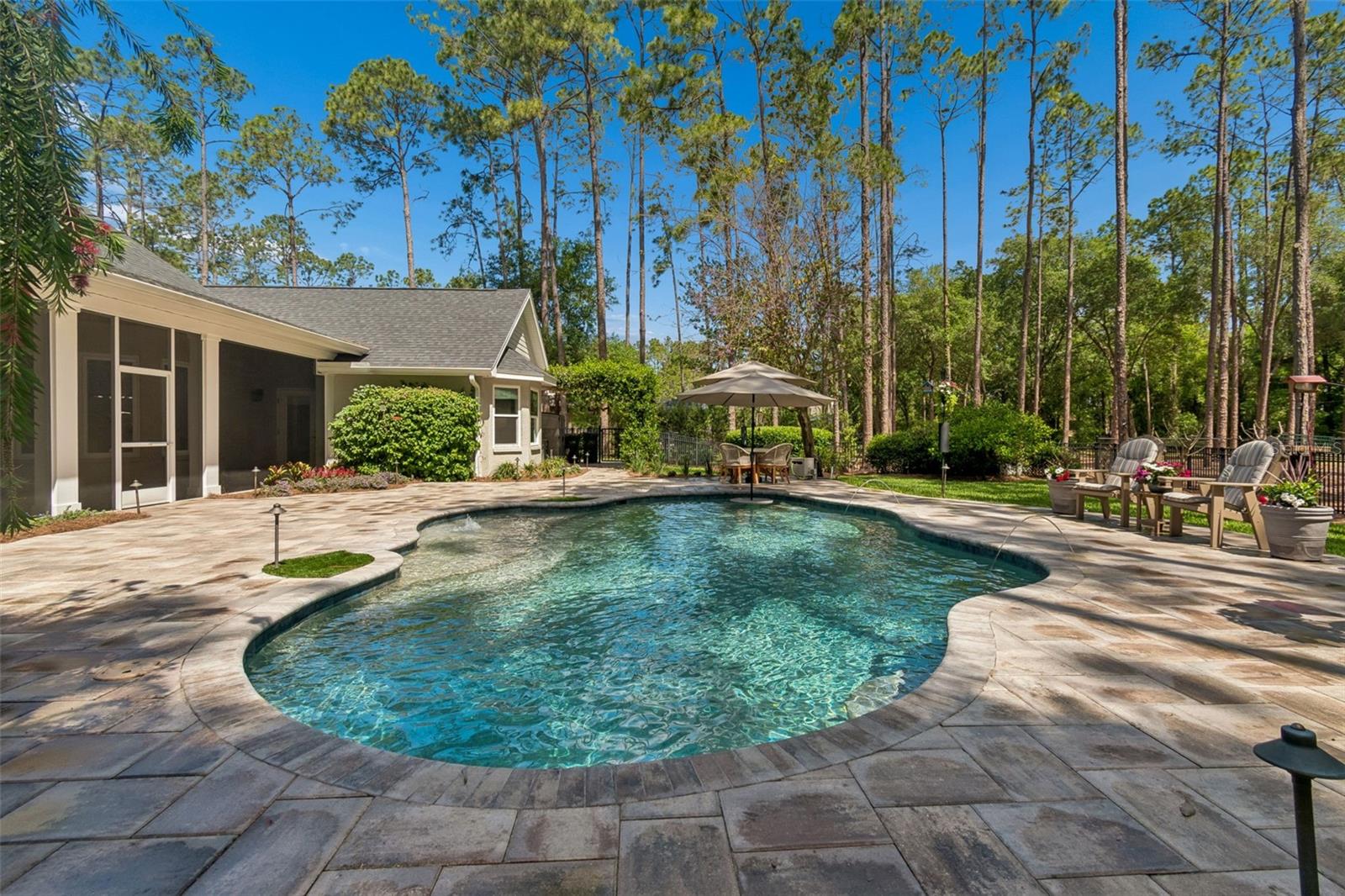 PINE CREST ESTATES - Residential