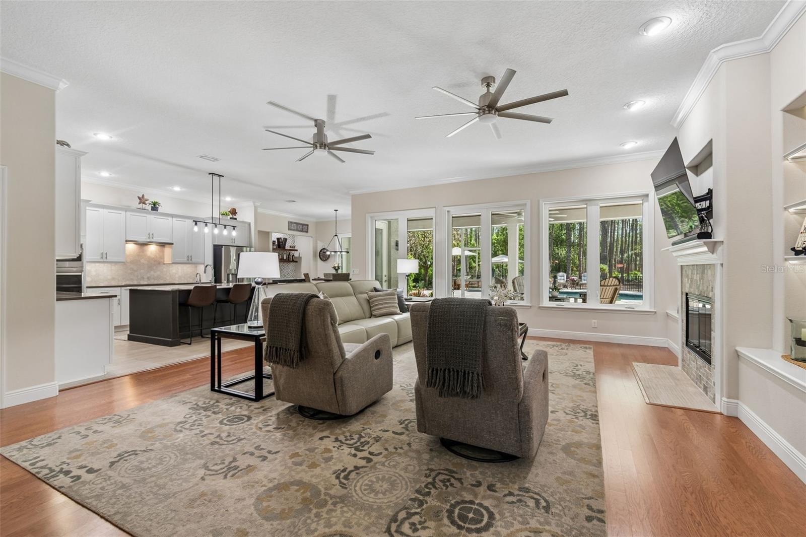 PINE CREST ESTATES - Residential