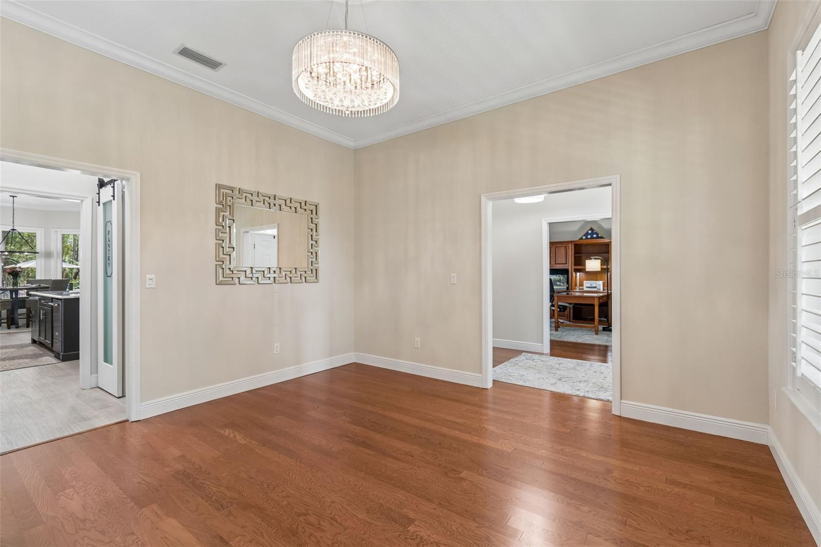 PINE CREST ESTATES - Residential