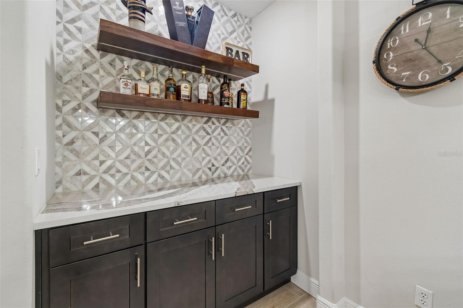 PINE CREST ESTATES - Residential