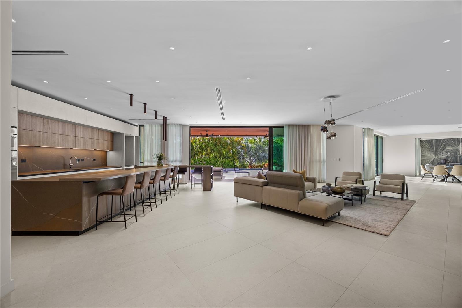 DORADO COUNTRY ESTATES - Residential