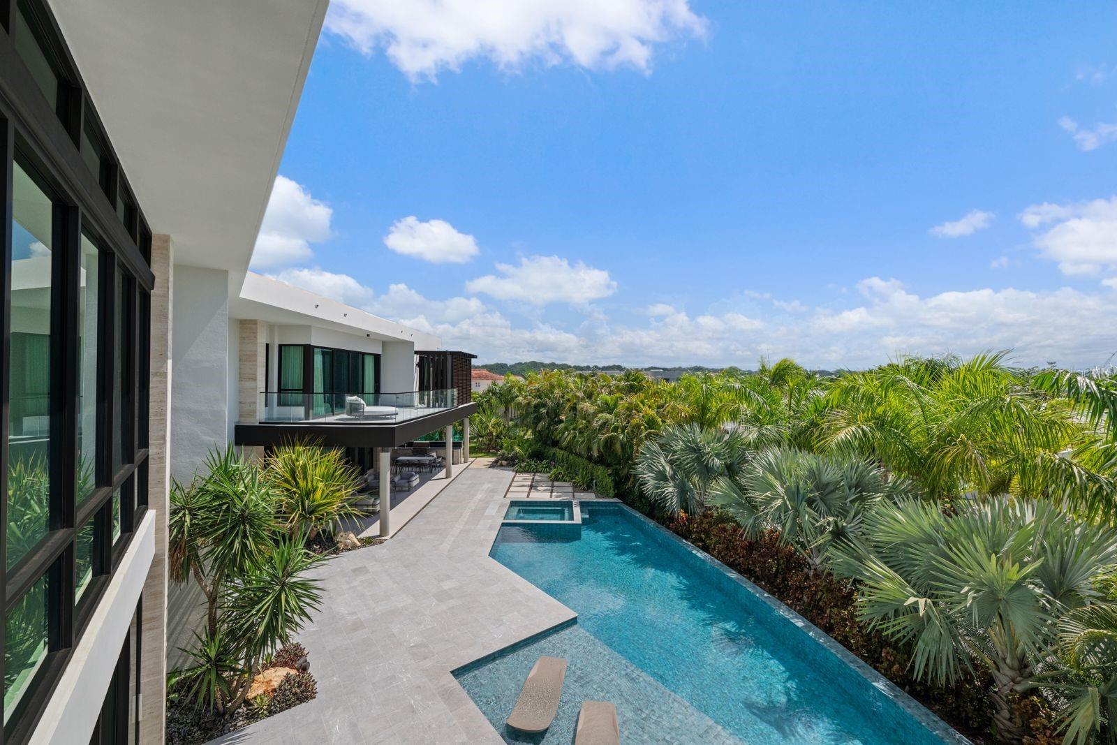 DORADO COUNTRY ESTATES - Residential