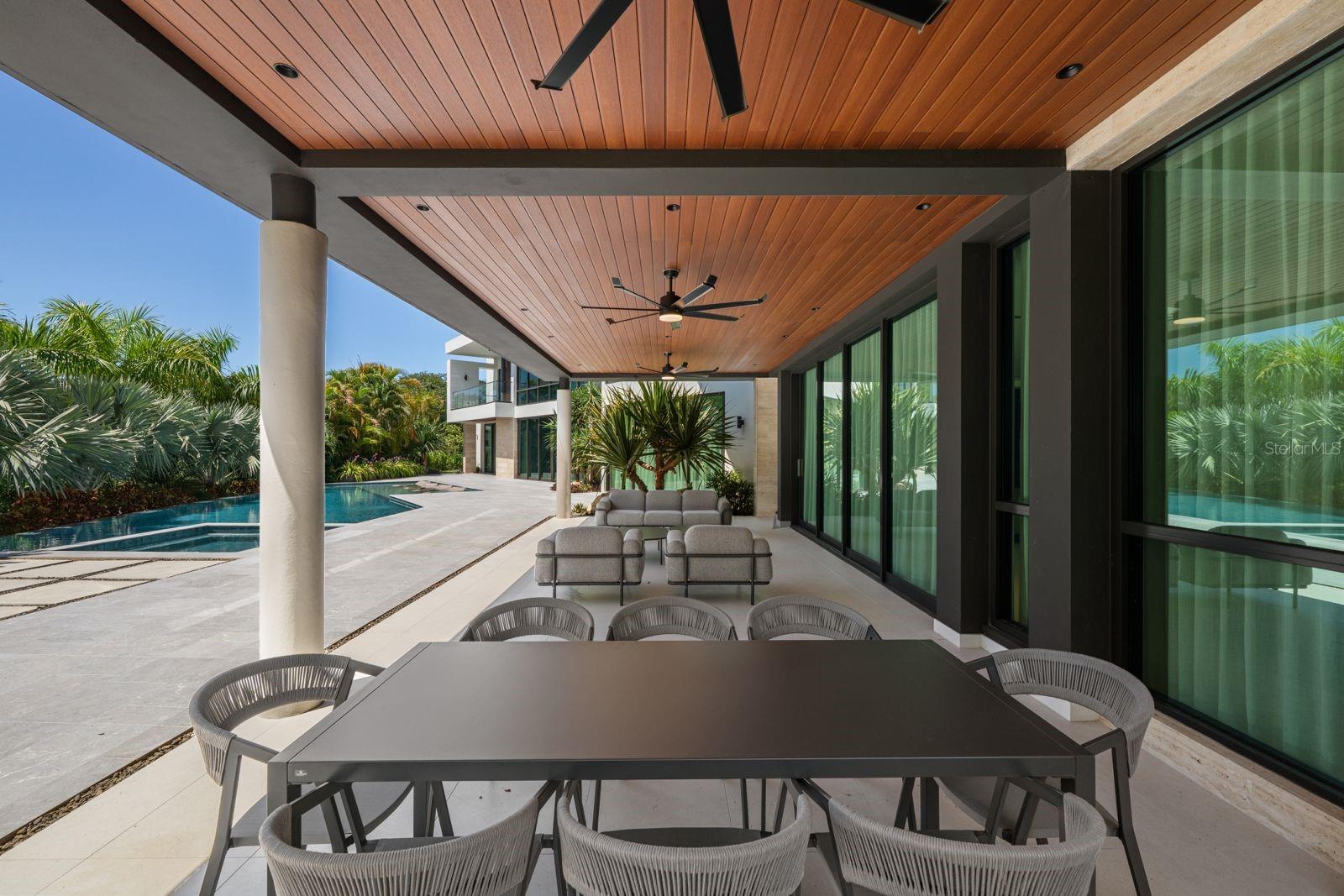 DORADO COUNTRY ESTATES - Residential