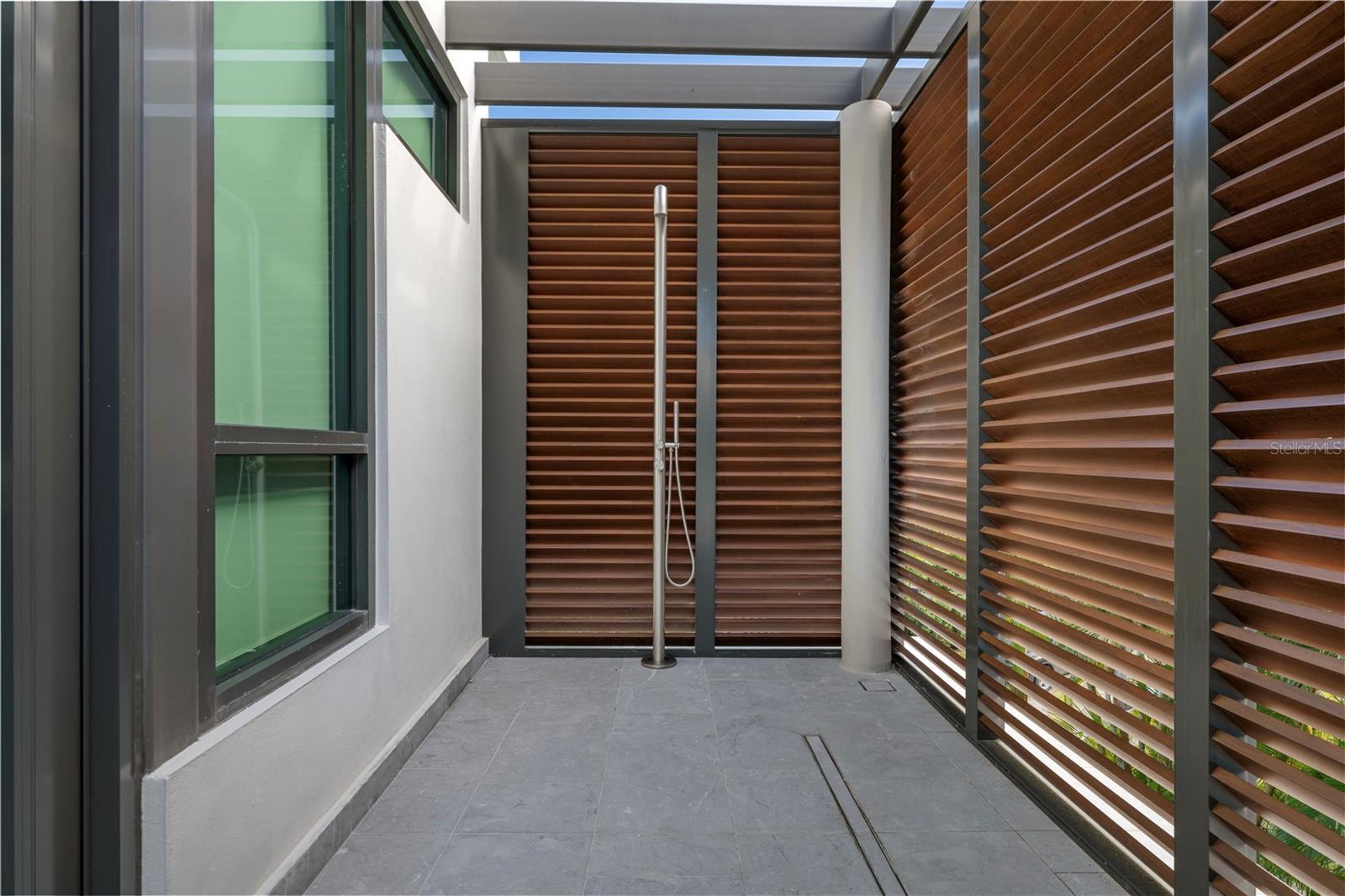 DORADO COUNTRY ESTATES - Residential