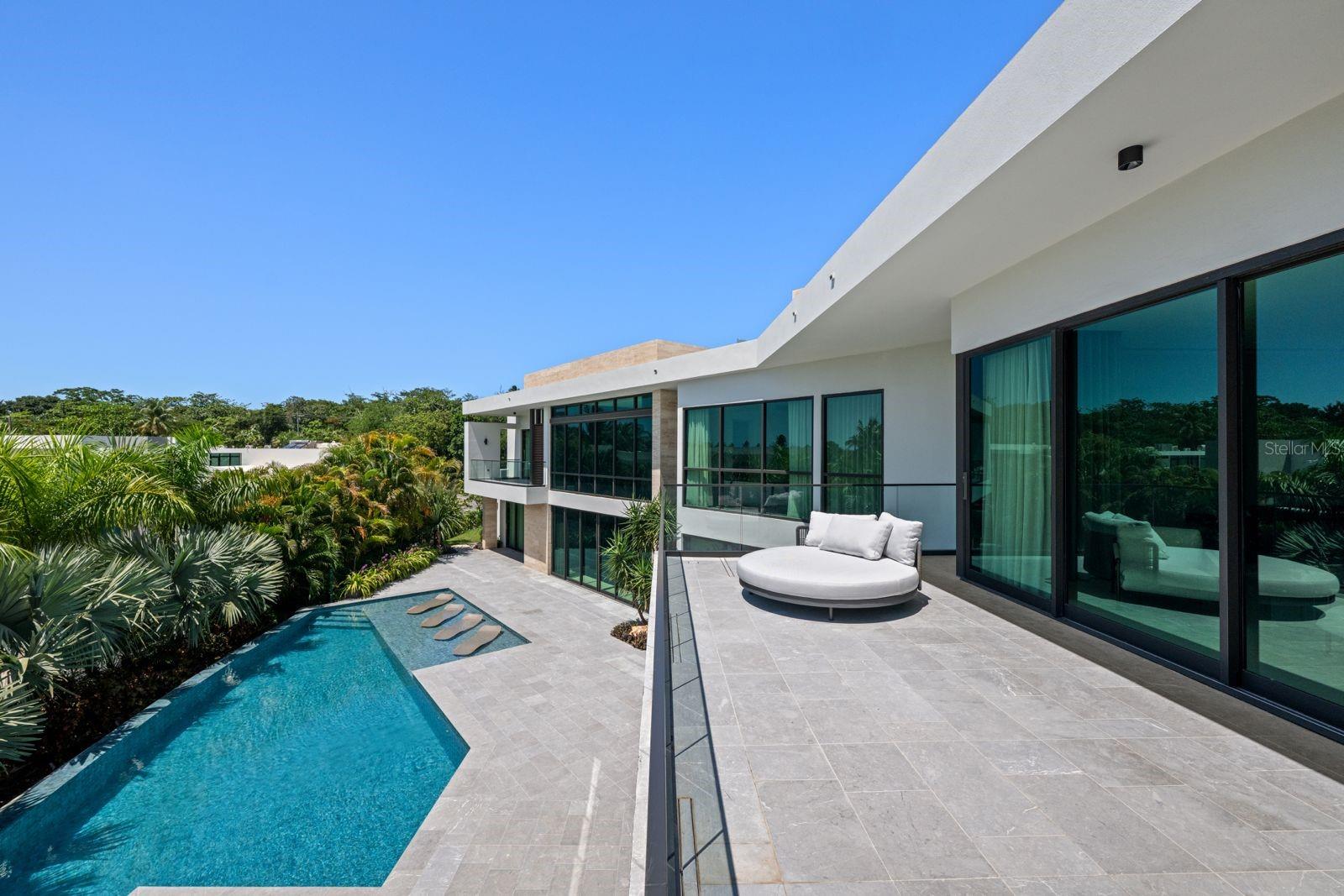 DORADO COUNTRY ESTATES - Residential