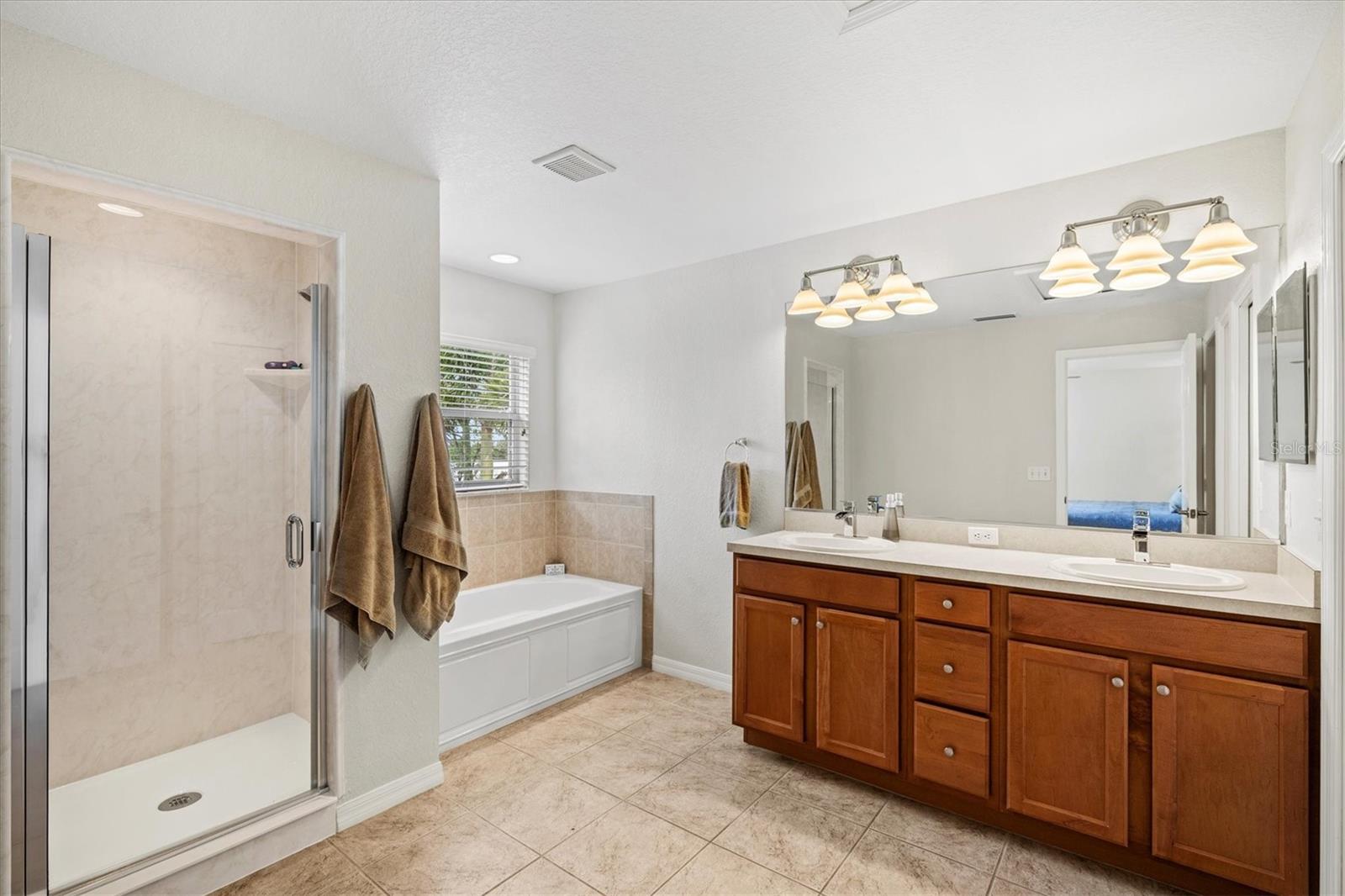 LIGHTHOUSE COVE AT HERITAGE HARBOUR UN 2 - Residential