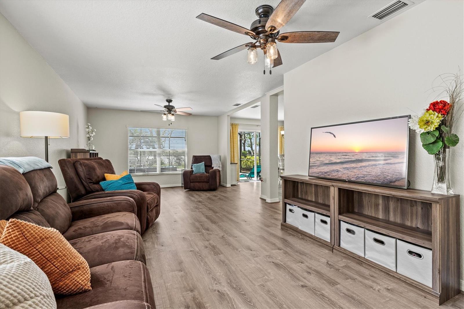 LIGHTHOUSE COVE AT HERITAGE HARBOUR UN 2 - Residential