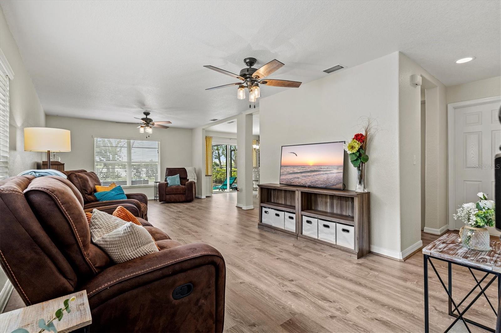 LIGHTHOUSE COVE AT HERITAGE HARBOUR UN 2 - Residential