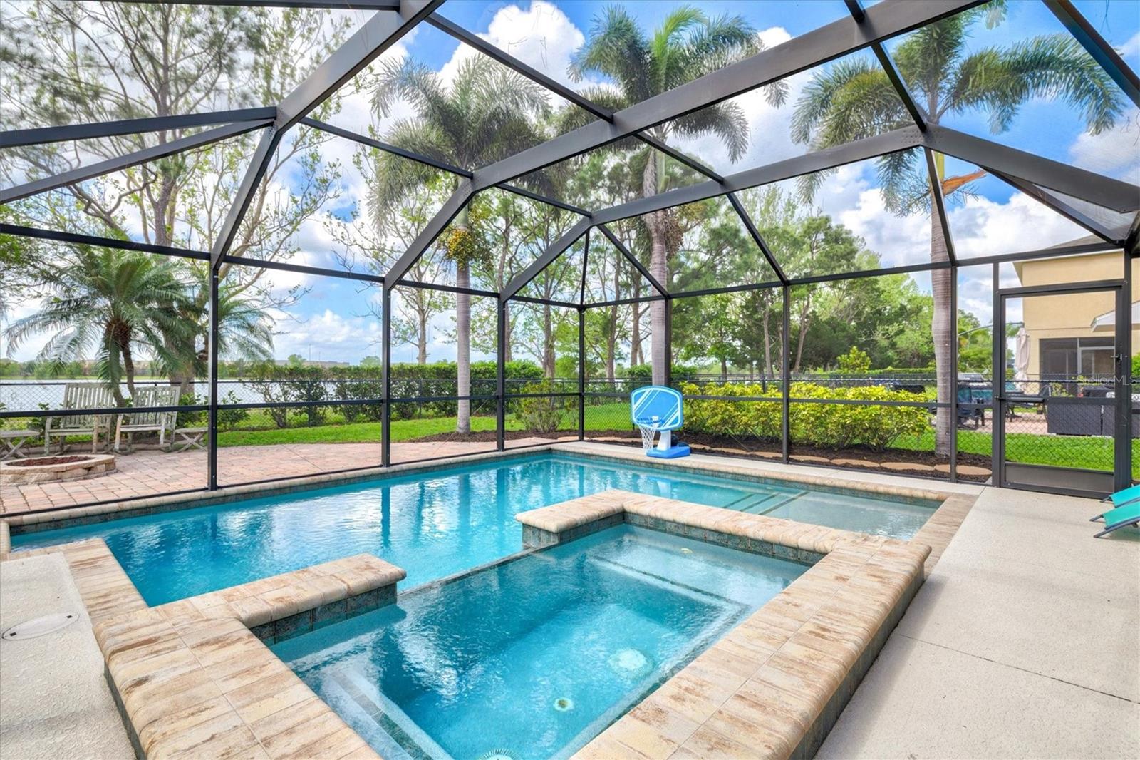 LIGHTHOUSE COVE AT HERITAGE HARBOUR UN 2 - Residential