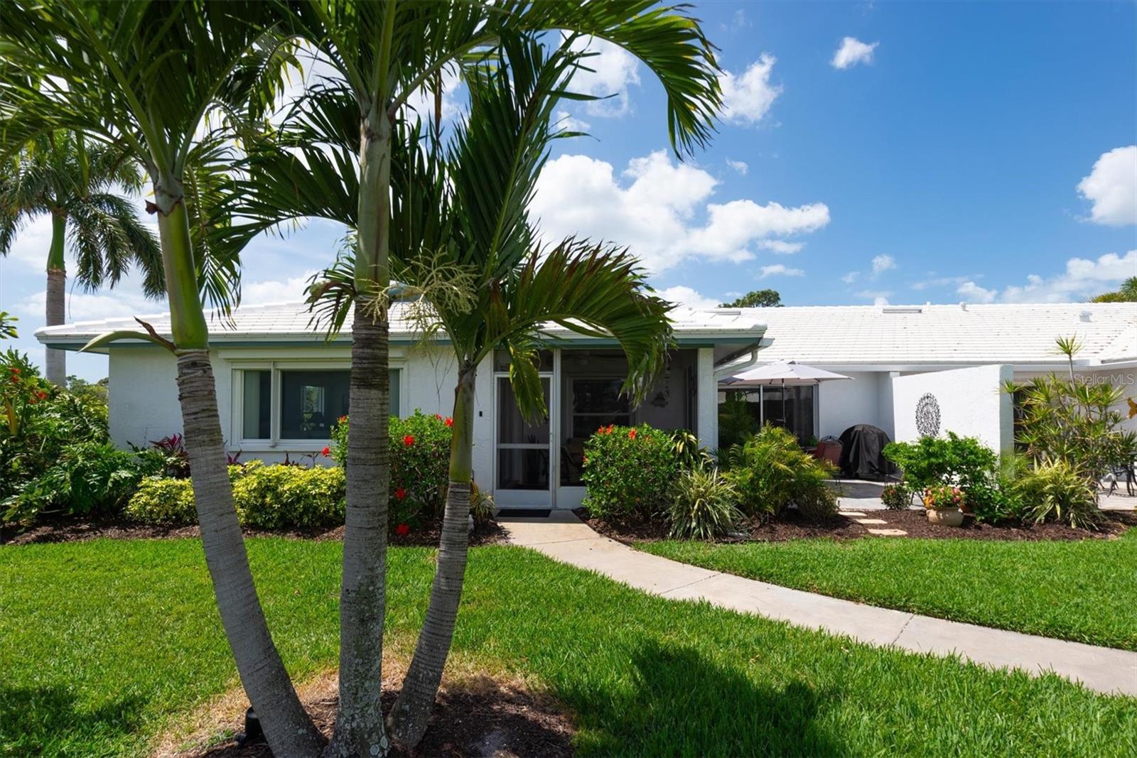 VILLAGE GREEN OF BRADENTON SEC 8 - Residential