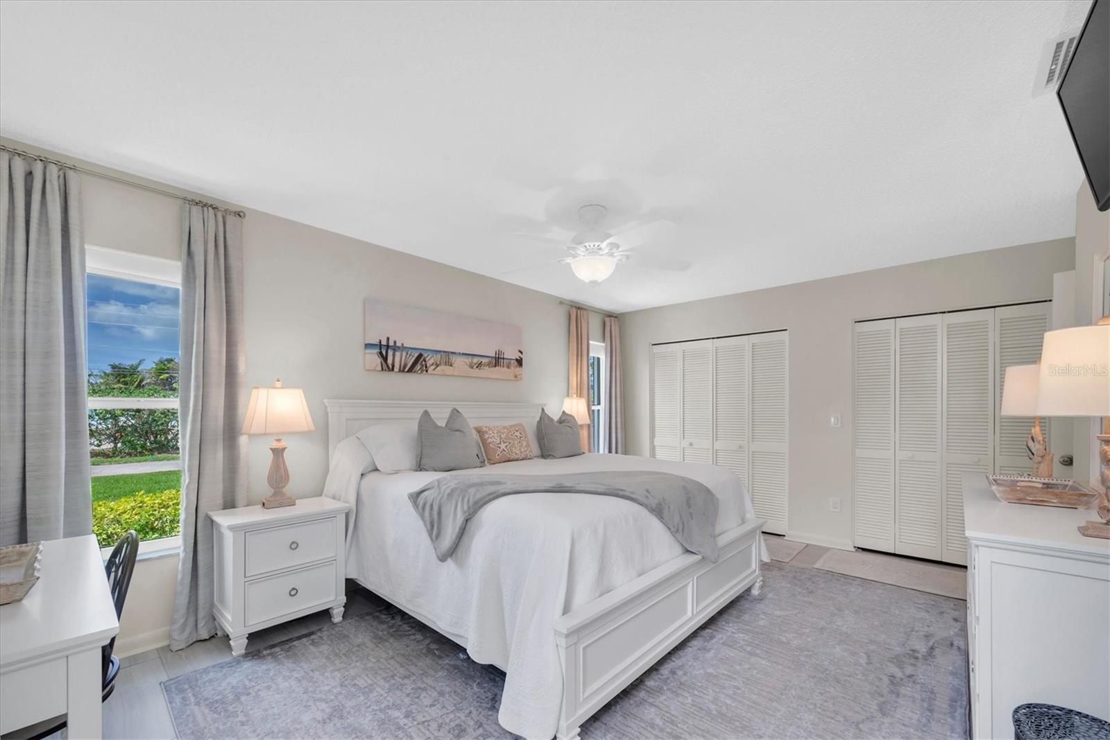 VILLAGE GREEN OF BRADENTON SEC 8 - Residential