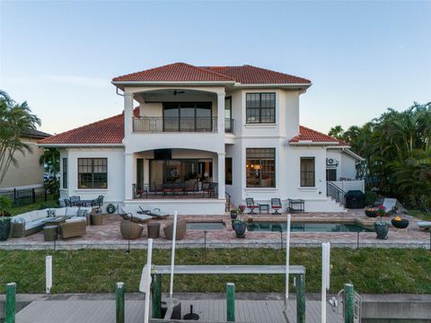 A home in LONGBOAT KEY