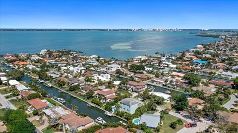 A home in LONGBOAT KEY