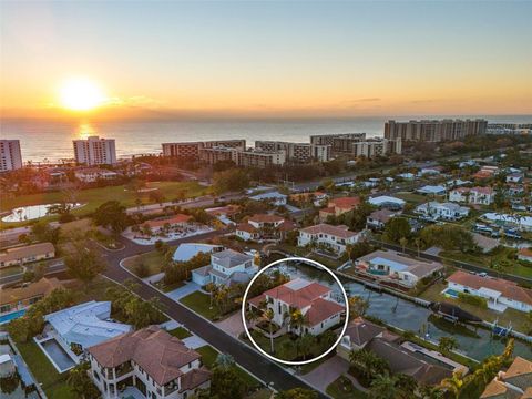 A home in LONGBOAT KEY