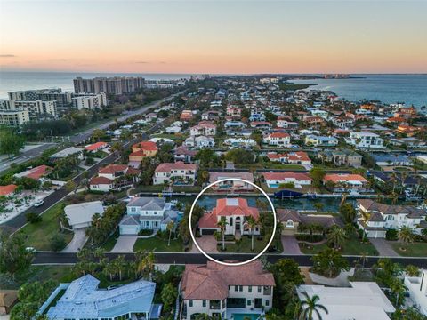 A home in LONGBOAT KEY