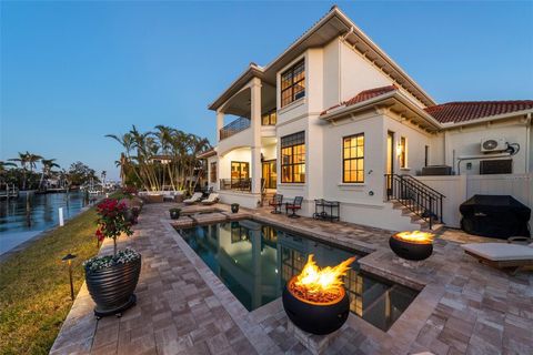 A home in LONGBOAT KEY