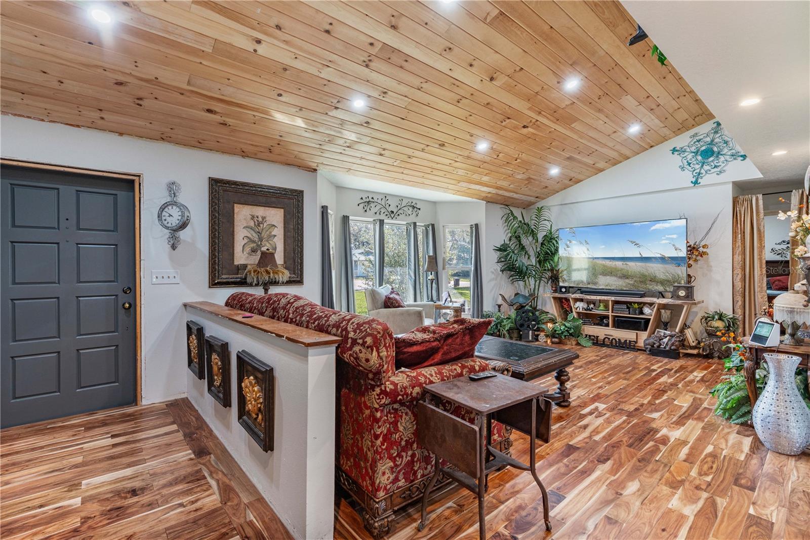 TURNBULL SHORES LTS 01-99 INC - Land