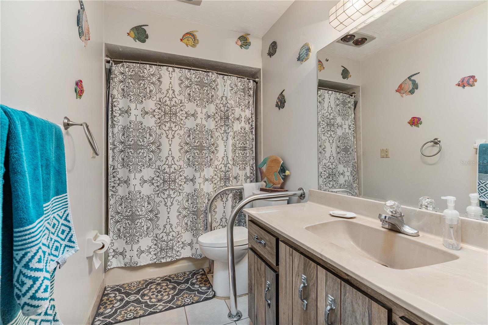 TURNBULL SHORES LTS 01-99 INC - Land