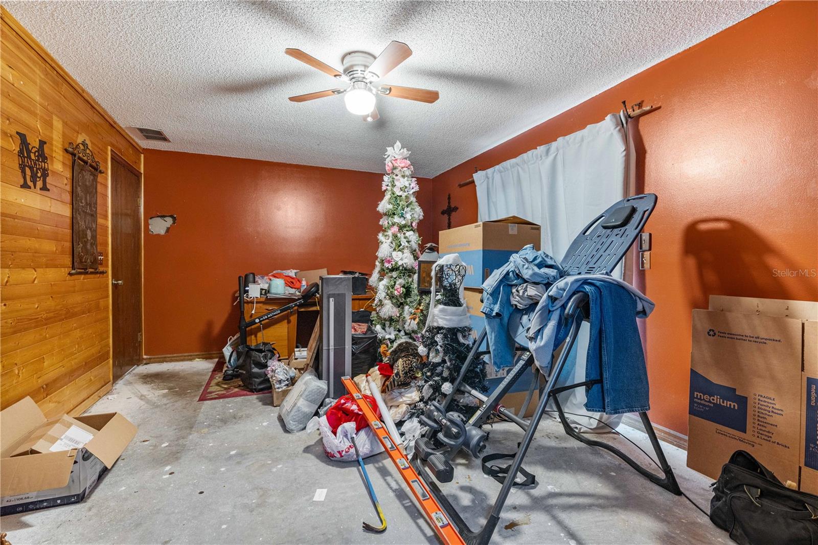 TURNBULL SHORES LTS 01-99 INC - Land