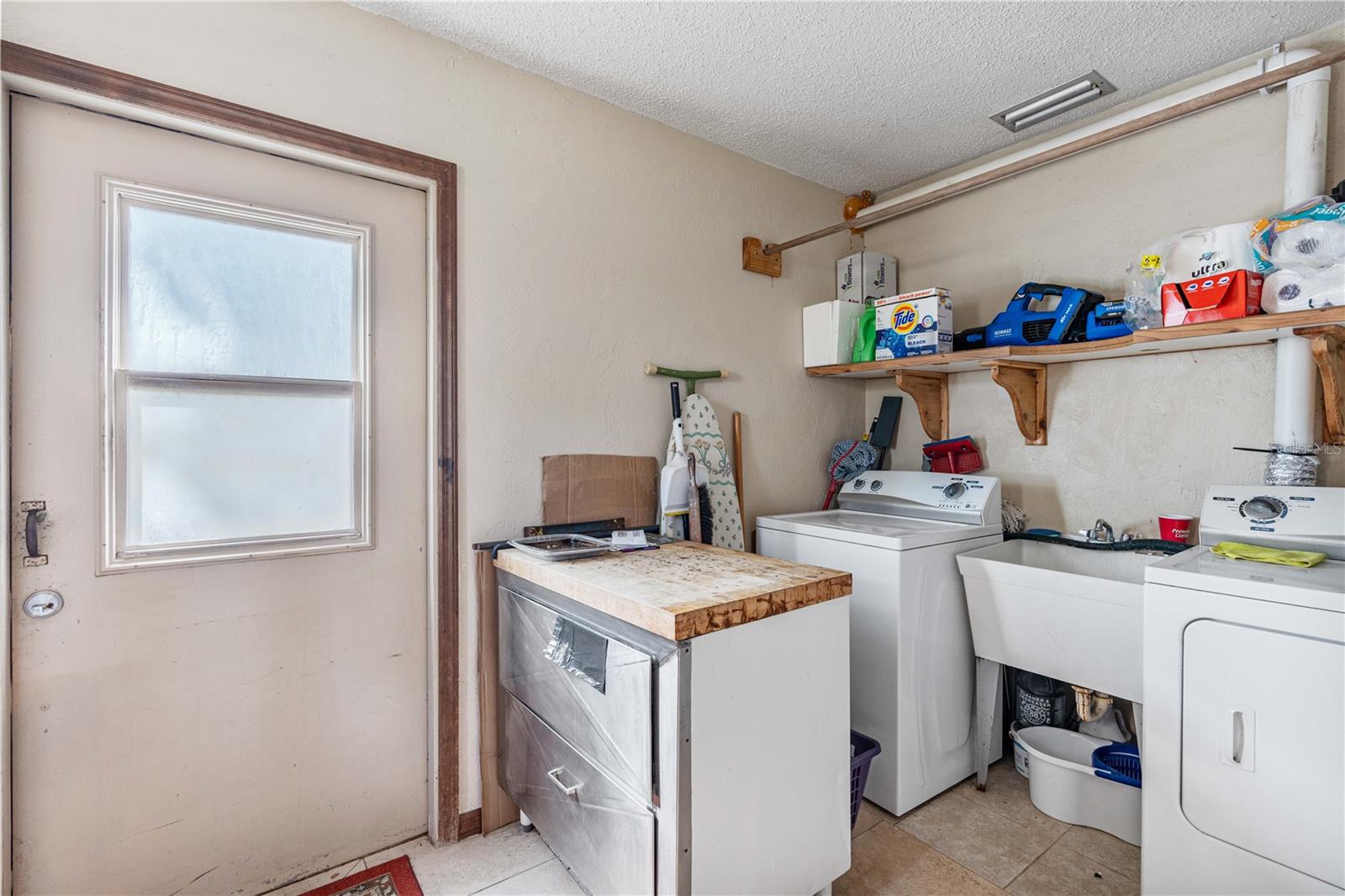 TURNBULL SHORES LTS 01-99 INC - Land