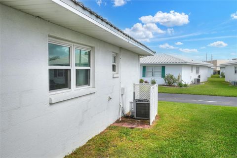 A home in LAKELAND